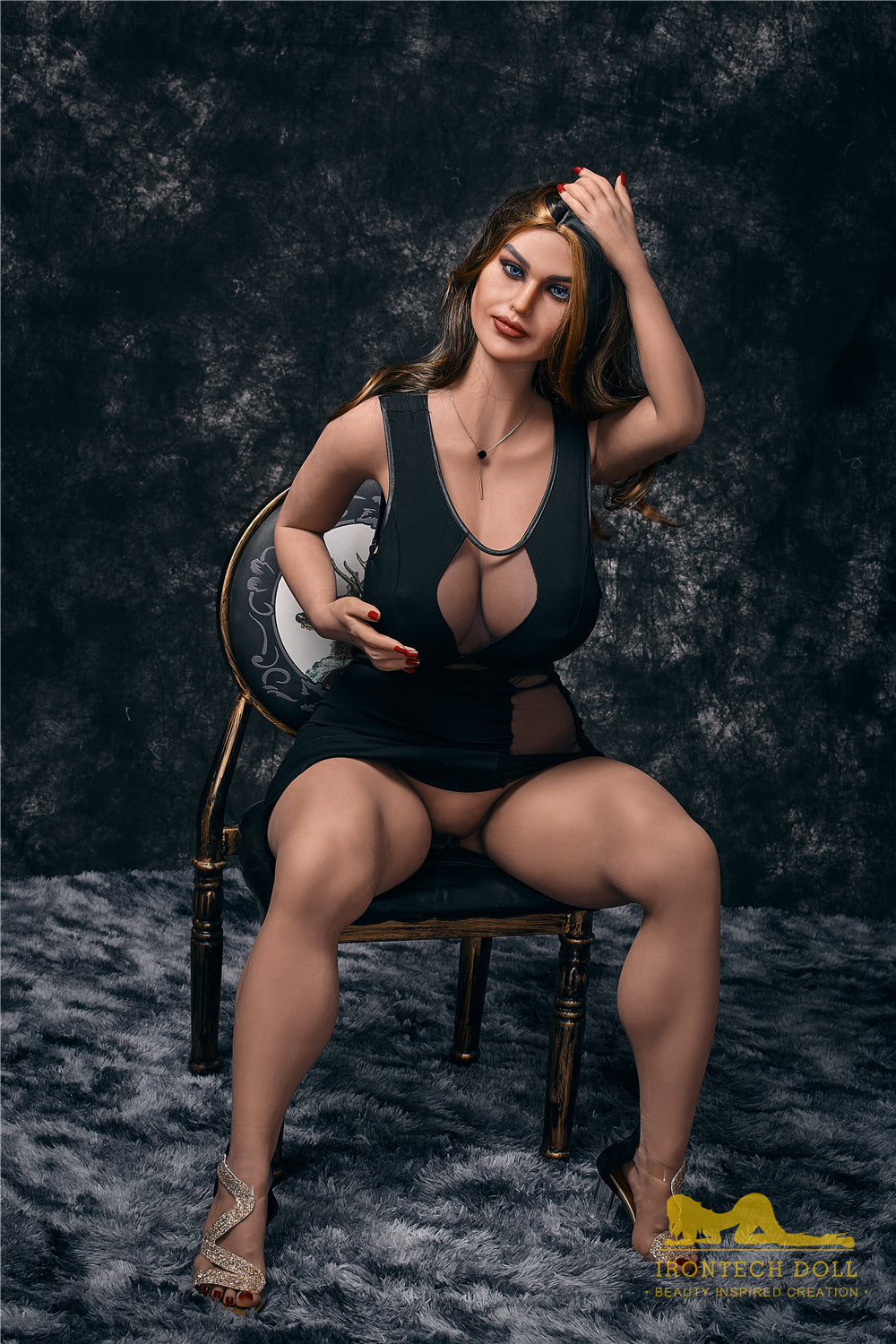 Irontech Doll Sexpuppe Monica