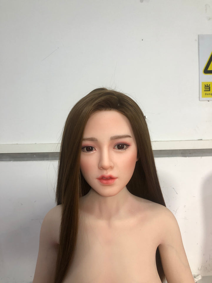 Starpery Silikonpuppe Viviena Sofort lieferbar StarperySexpuppe kaufen Sexroboter KI